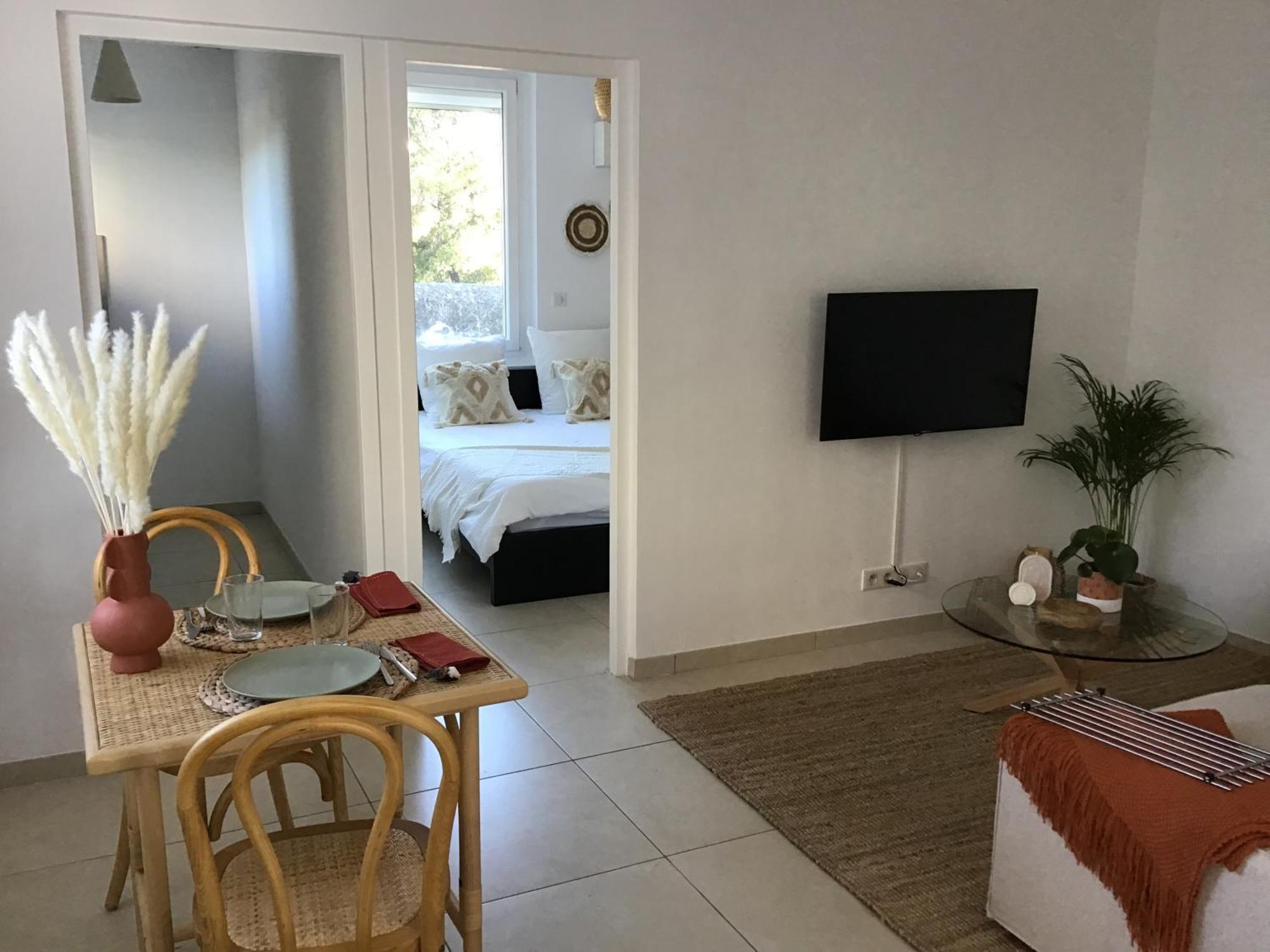 Ste Marguerite Elegant T2 Avec Terrasse Séjour chez l'habitant *